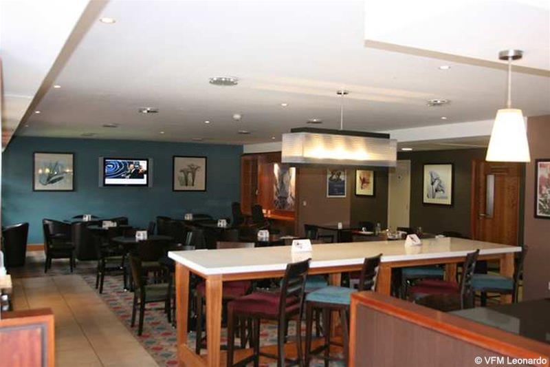 Holiday Inn Express Shrewsbury, An Ihg Hotel Restaurante foto